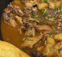 Clay Pot Stewed Yellow Catfish