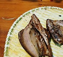 Huangni Roast Pigeon