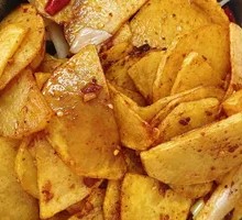 Spicy Potatoes in Dry Pot