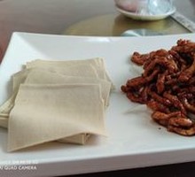 Beijing-style Shredded Pork in Soy Sauce
