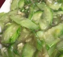 Garlic Stir-Fried Loofah