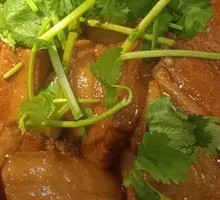 Braised Pork with Noodles