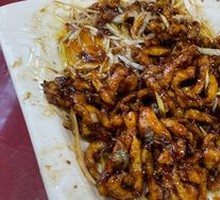 Beijing-style Shredded Pork in Soy Sauce