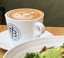 Quinoa Avocado Salad