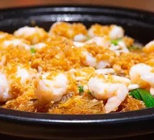Garlic Shrimp with Rice Noodles