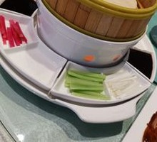 Roast Duck with Green Onion Strips