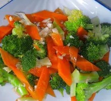 Stir-fried Broccoli Salad