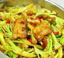 Stir-Fried Organic Cauliflower