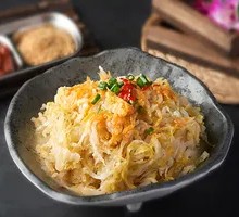 Sour Cabbage and Vermicelli Rice Bowl