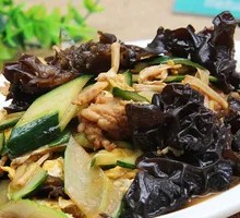 Wood Ear Mushroom with Pork