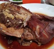 Braised Beef Trotter