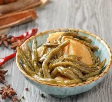 Potato and Green Bean Stir-fry