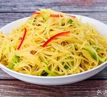 Stir-Fried Potato Strips