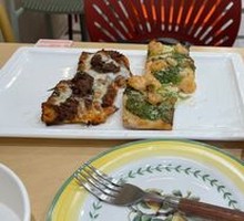 Mustard Arugula Shrimp Pizza