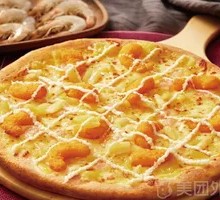Sweet Shrimp Pineapple Pizza