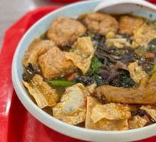 Signature Soup Snail Noodles