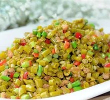 Minced Pork with Sour Beans