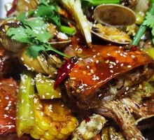 Viral Iron Shovel Hand-Grab Seafood