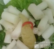 Pickled Pepper Lotus Stem