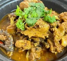 Stewed Chicken in Iron Pot