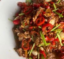 Stir-Fried Beef with Yellow Onion