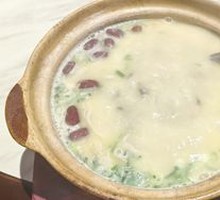 Nourishing Pig's Stomach Chicken Soup