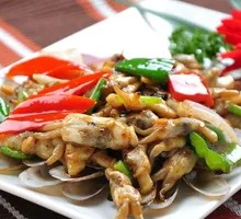 Spicy Stir-Fried Clams