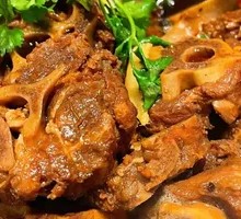 Premium Lamb Spine (2-3 people)