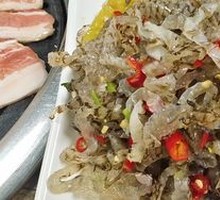 Mixed Fish Skin Salad