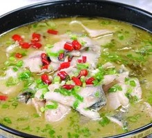 Sour Cabbage with Grass Carp