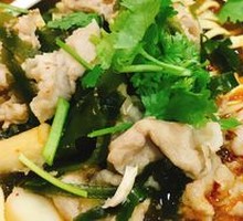 Hot Pot Lamb Noodles