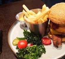 Montana BBQ Burger