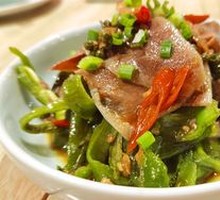 Sliced Beef Tongue with Two Peppers