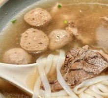 Australian M5 Wagyu Beef Noodle Train