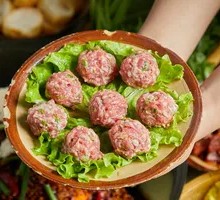 Gongcai Meatballs