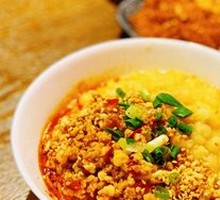 Spicy Broad Noodles with Pea Paste