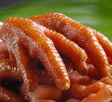 Five-Spice Braised Chicken Feet