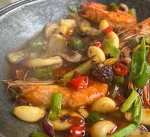 Full Bowl Delight - Prawn Paradise