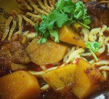 Big Plate Chicken Noodles