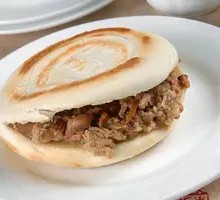 Lazhi Meat-filled Flatbread