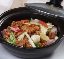 Braised Pork Intestines with Pickled Mustard Greens