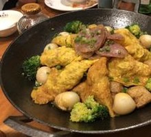 Hu Shi's Premium Hot Pot