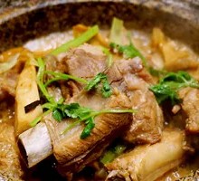 Bamboo Shoot and Pork Rib in Stone Pot