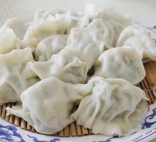 Sour Cabbage and Pork Crust Dumplings