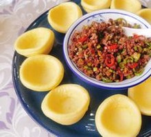 Jiaodong Qiaoxi媳妇 Beef and Millet Dumplings