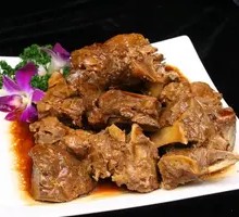 Braised Pork Knuckle