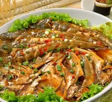 Braised Sea Mixed Fish in Sauce