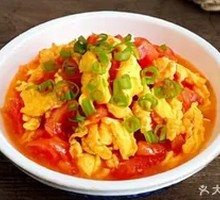 Scrambled Eggs with Tomatoes