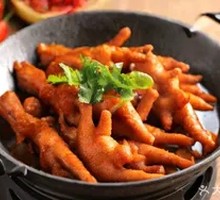 Pressure-Cooked Chicken Feet