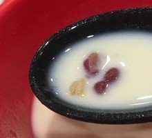 Oil-fried stick with sauce